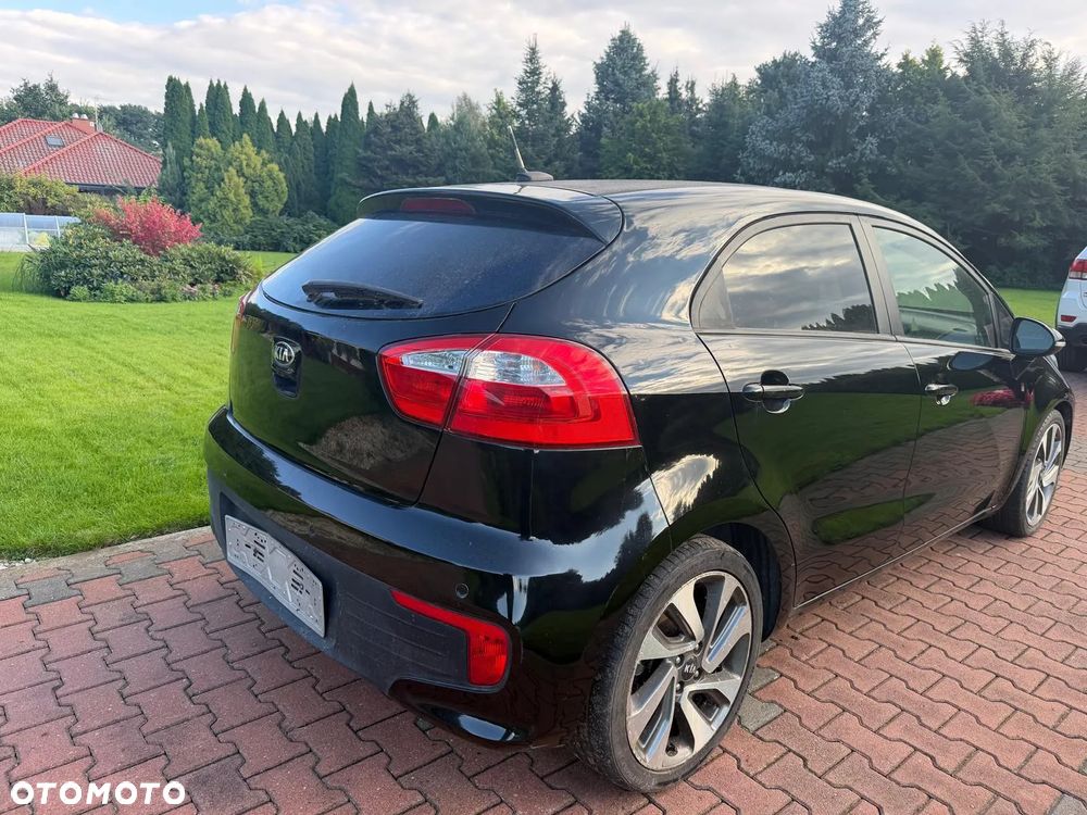 Kia Rio 1.4 crdi M - 4