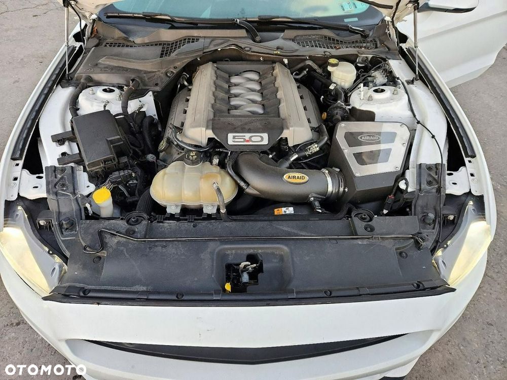 Ford Mustang 5.0 V8 GT - 11
