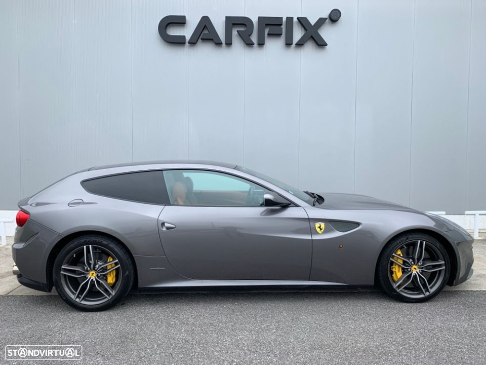 Ferrari FF - 1