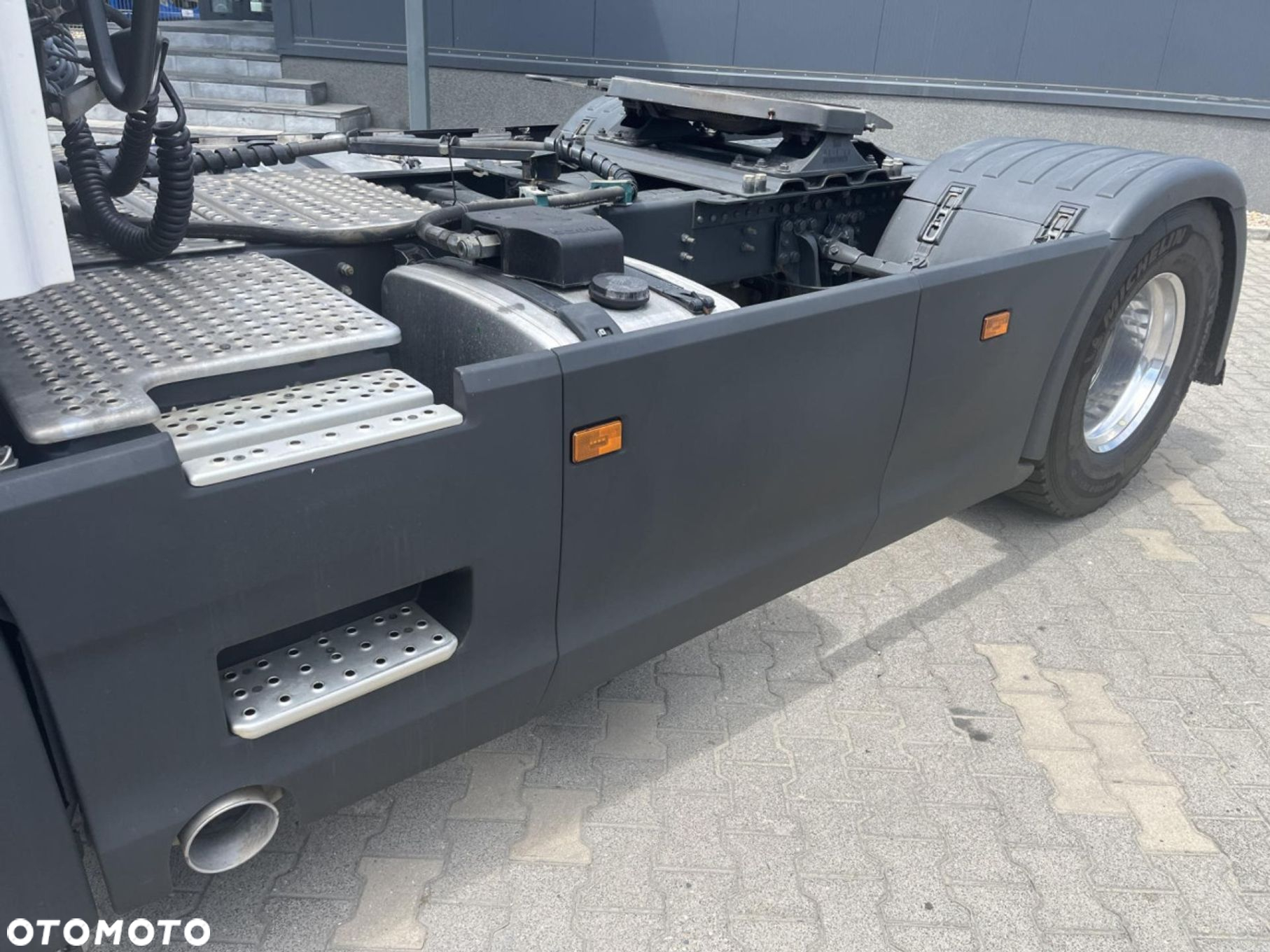 Scania R 450 A4x2NB Hydraulika Zawieszenie przód - 12