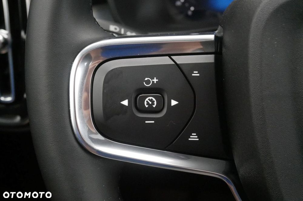 Volvo XC 40 - 27