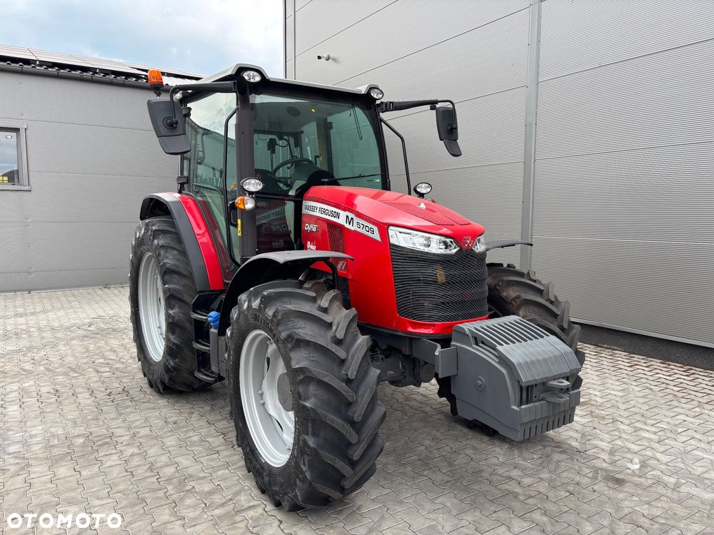 Massey Ferguson 5709M - 8