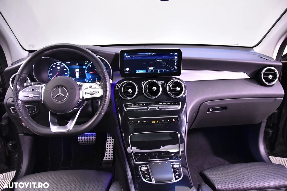 Mercedes-Benz GLC 300 d 4Matic 9G-TRONIC AMG Line - 9