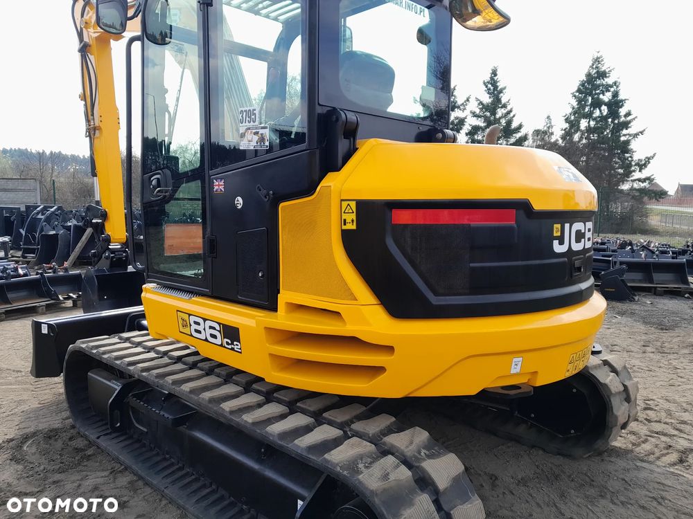 JCB 86C-2 - 12
