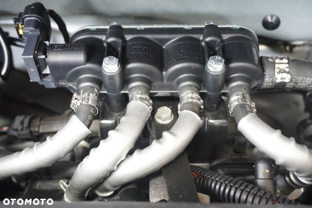 Opel Corsa 1.2 16V Enjoy - 17