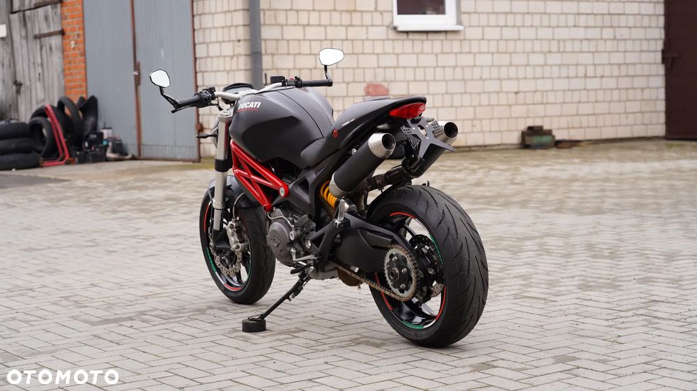 Ducati Monster - 9