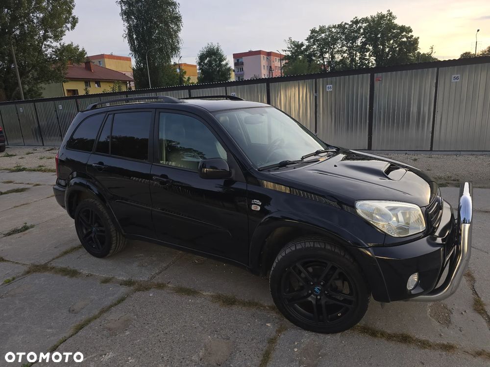 Toyota RAV4 2.0 D-4D 4x4 - 1