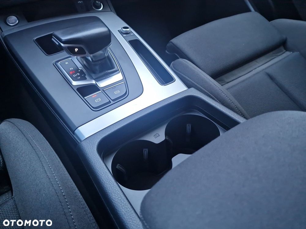 Audi Q5 35 TDI mHEV S tronic - 16
