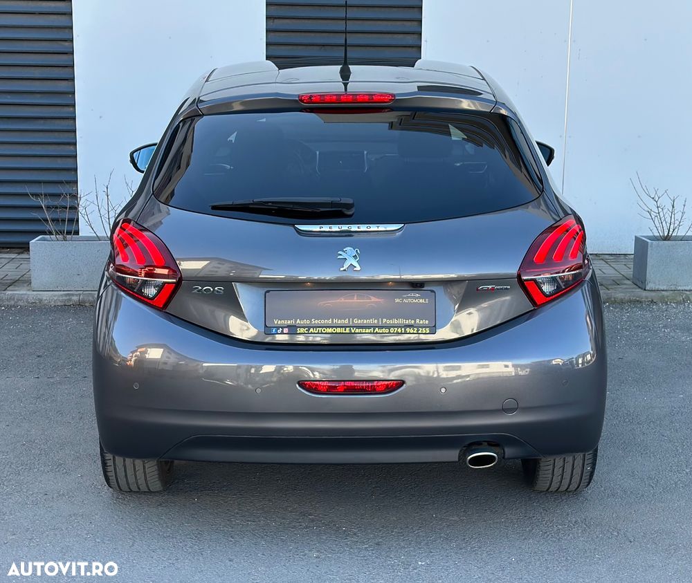 Peugeot 208 - 16