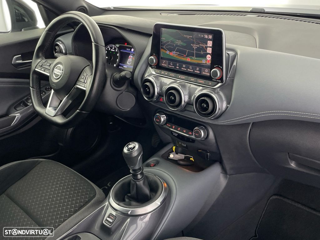 Nissan Juke 1.0 DIG-T N-Connecta - 24
