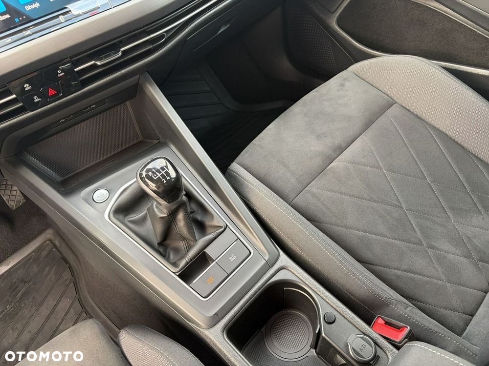 Volkswagen Golf 1.5 TSI EVO Style - 21