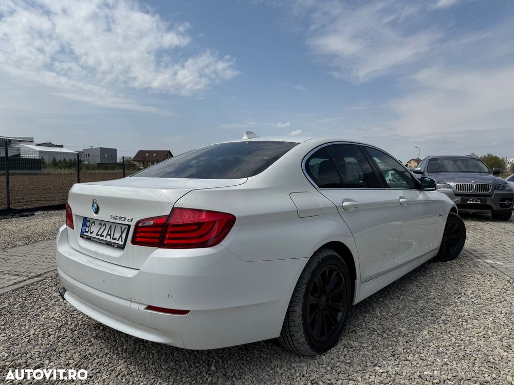 BMW Seria 5 520d xDrive Aut. - 4