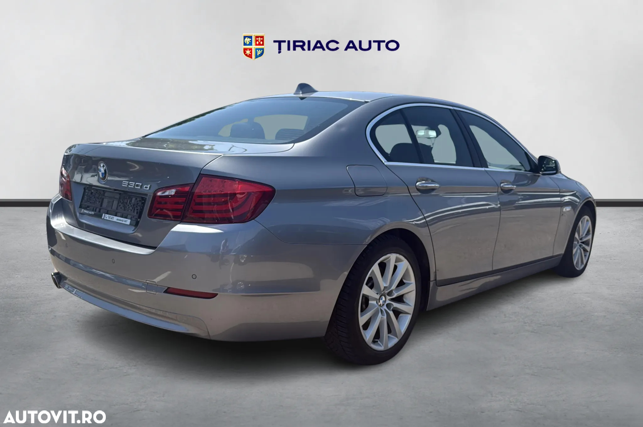 BMW Seria 5 530d xDrive Aut. Luxury Line - 5