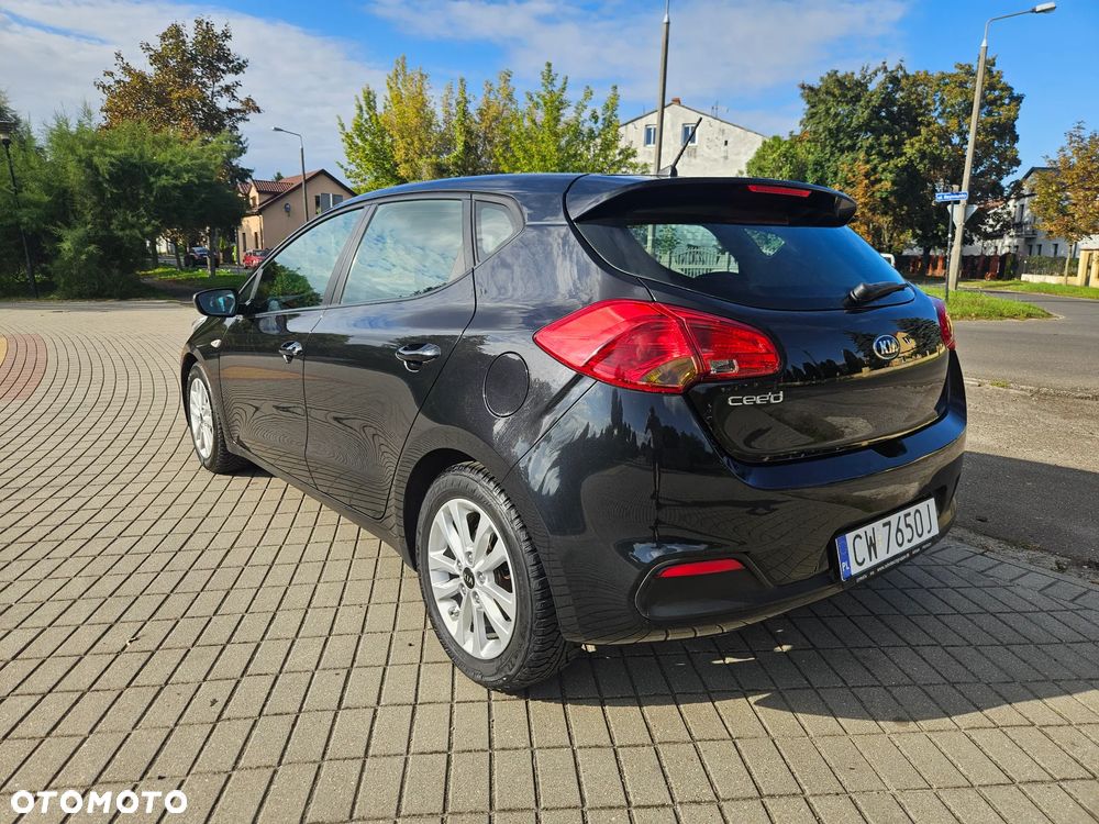 Kia Ceed 1.4 CVVT Attract - 7