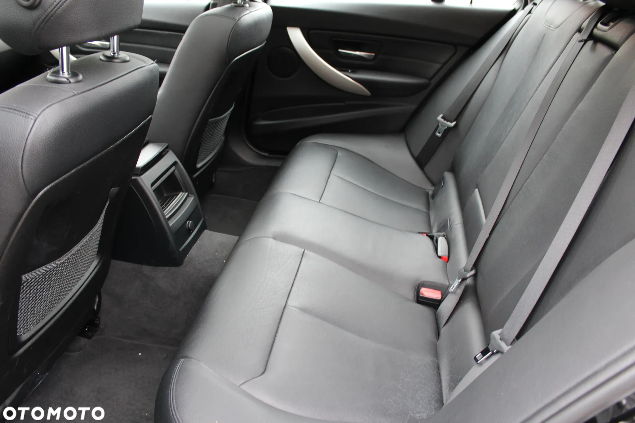 BMW Seria 3 320d Efficient Dynamics - 11