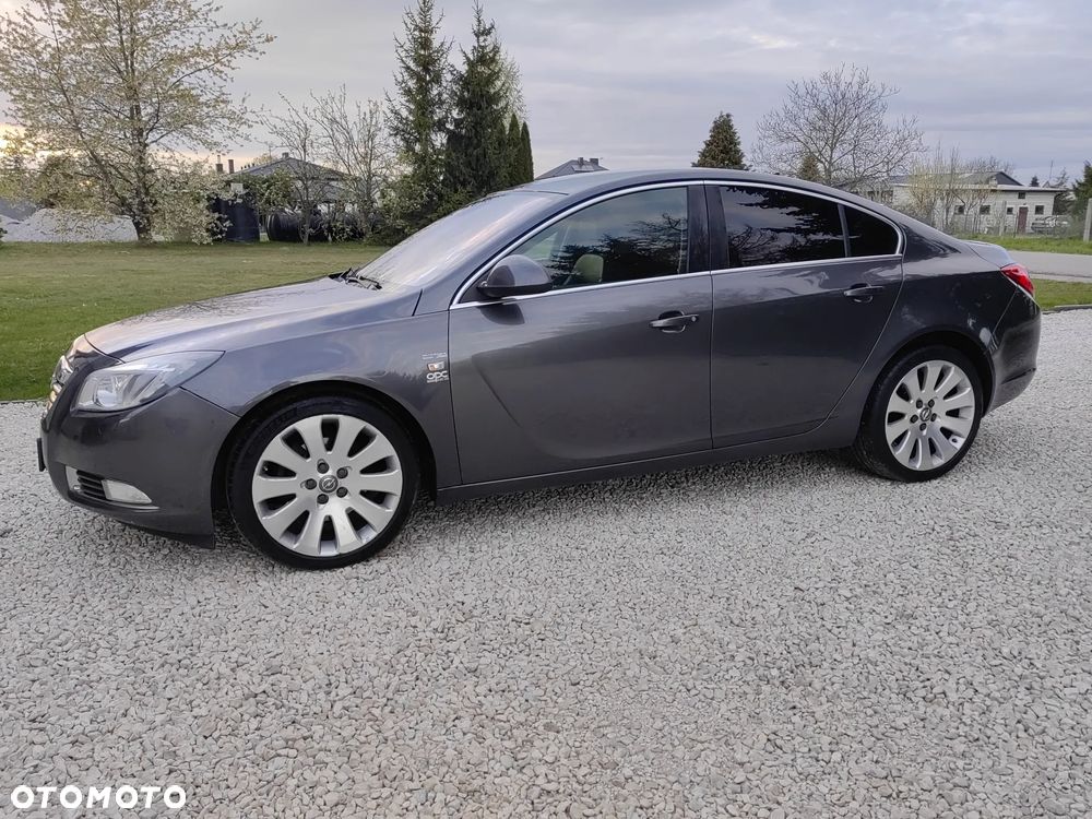 Opel Insignia 2.0 T Cosmo 4x4 - 5
