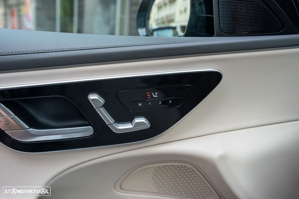 Mercedes-Benz E 300 de 4Matic All-Terrain - 30