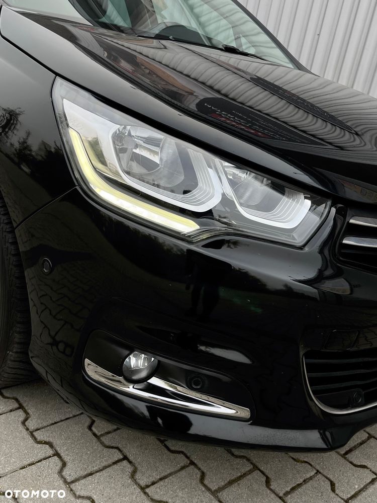 Citroën C4 e-HDi 115 Exclusive - 13