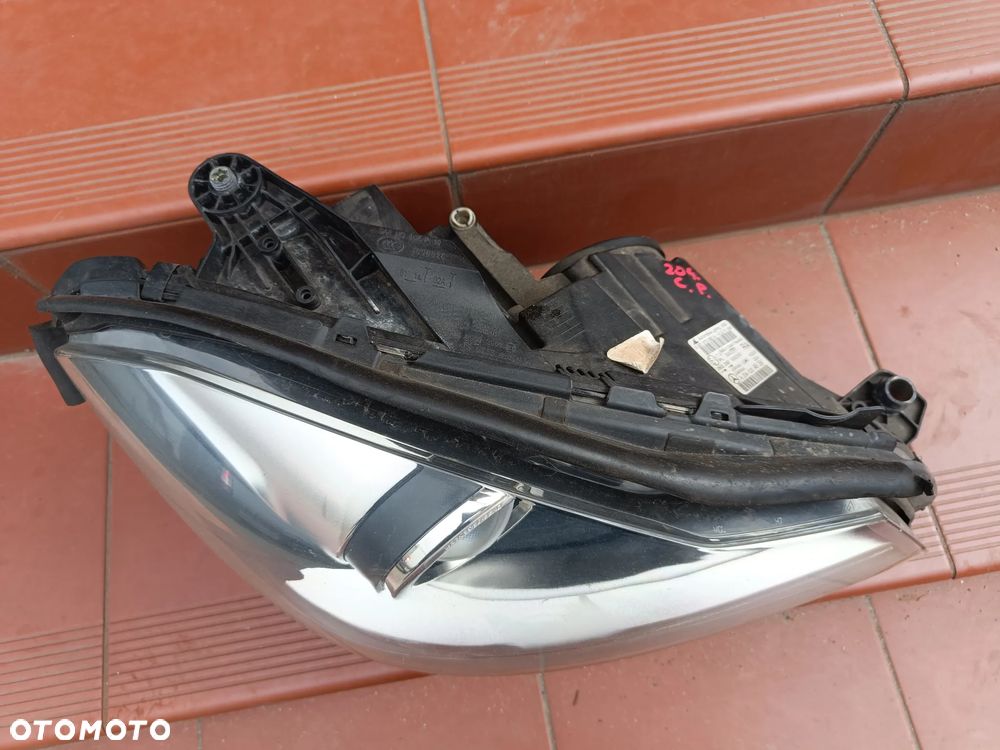 MERCEDES W204 Coupe Lift Lampa Xenon Skrętny ILS Prawa Lewa Przód Przednia - 17