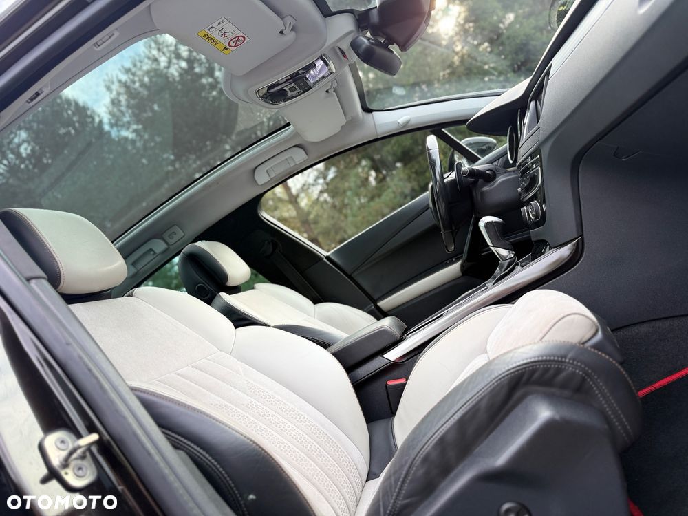 Peugeot 508 RXH BlueHDi 180 EAT6 Stop&Start - 23