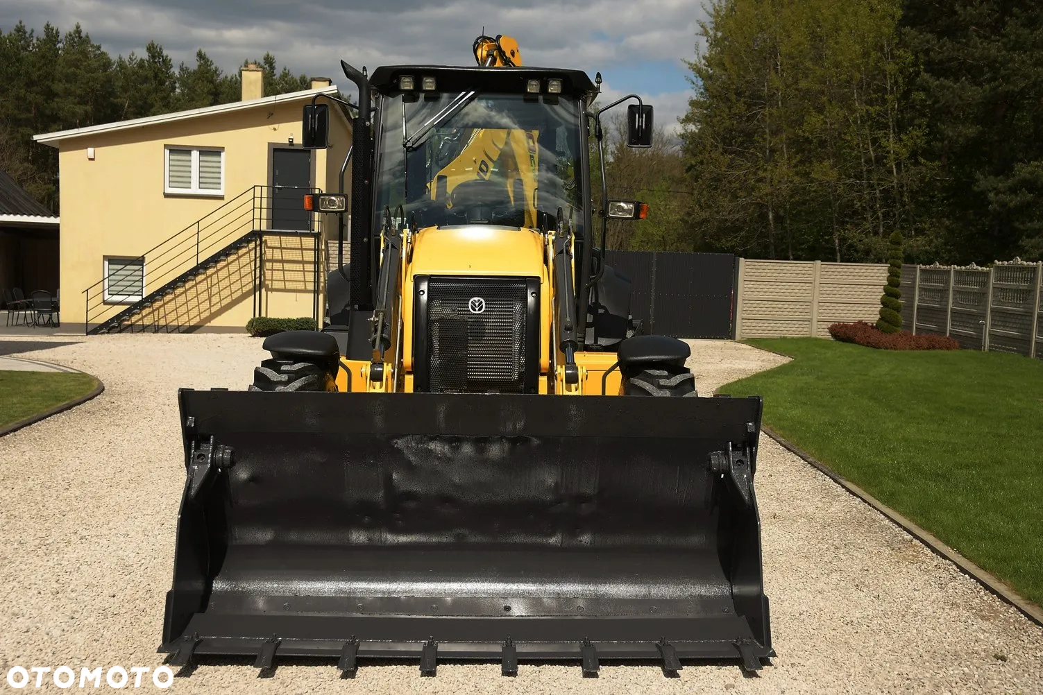 New Holland KOPARKO-ŁADOWARKA * NEW HOLLAND B110C TC * ZNAKOMITY STAN! - 12