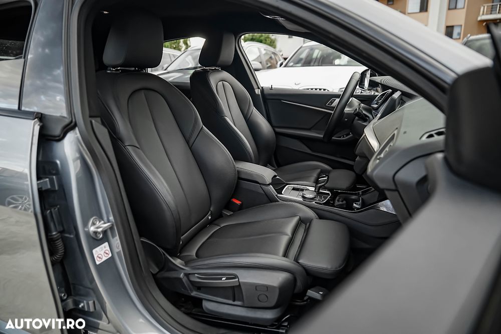 BMW Seria 2 218i Aut. M Sport - 21