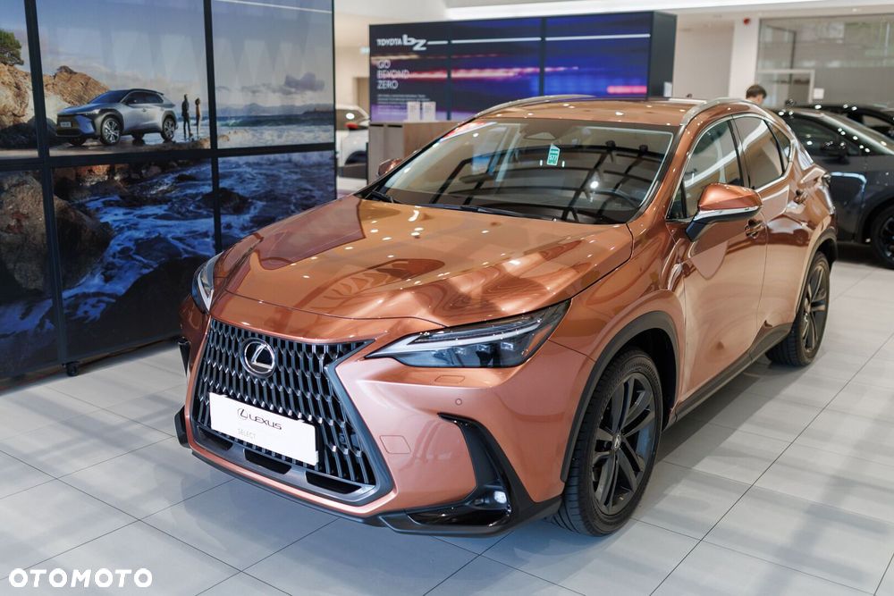 Lexus NX - 9