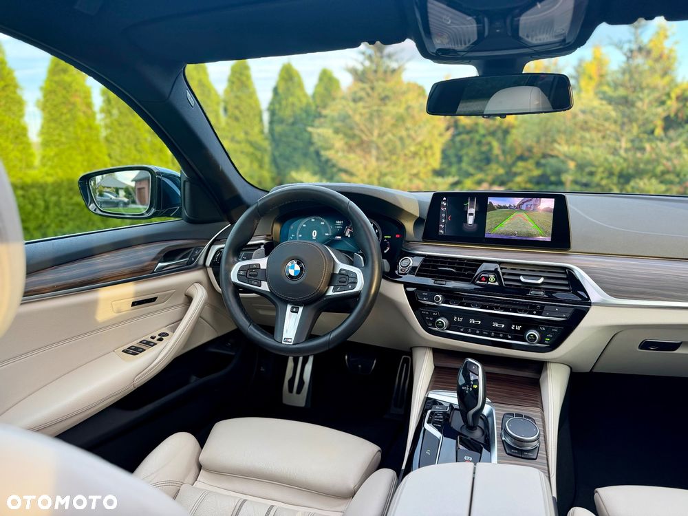 BMW Seria 5 530i xDrive GPF M Sport sport - 22
