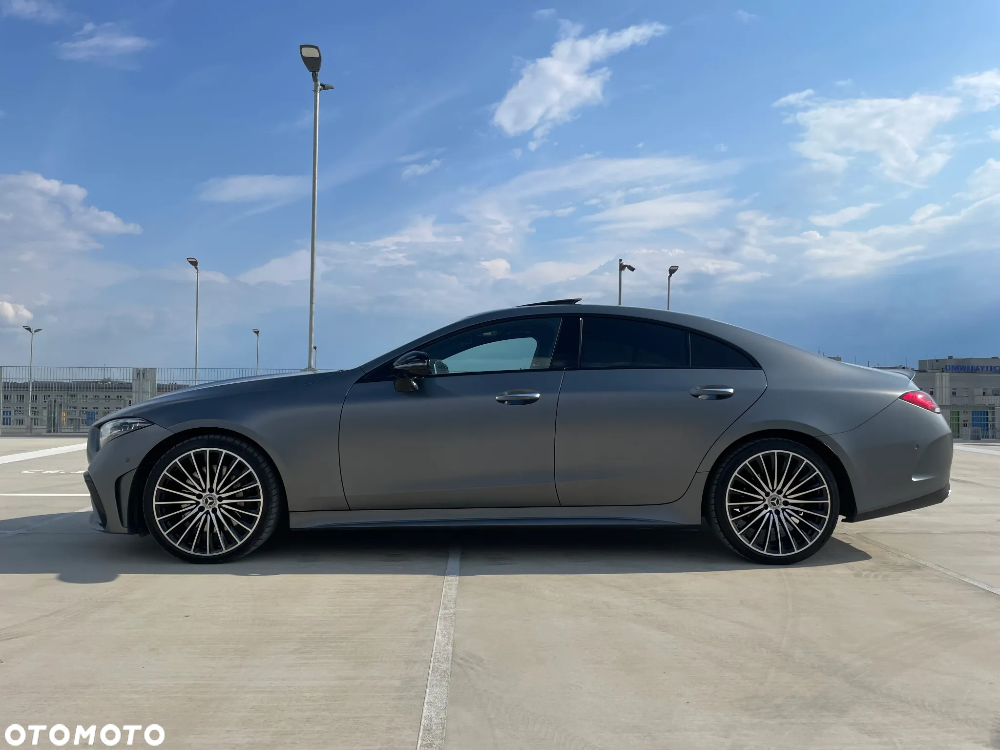 Mercedes-Benz CLS - 13