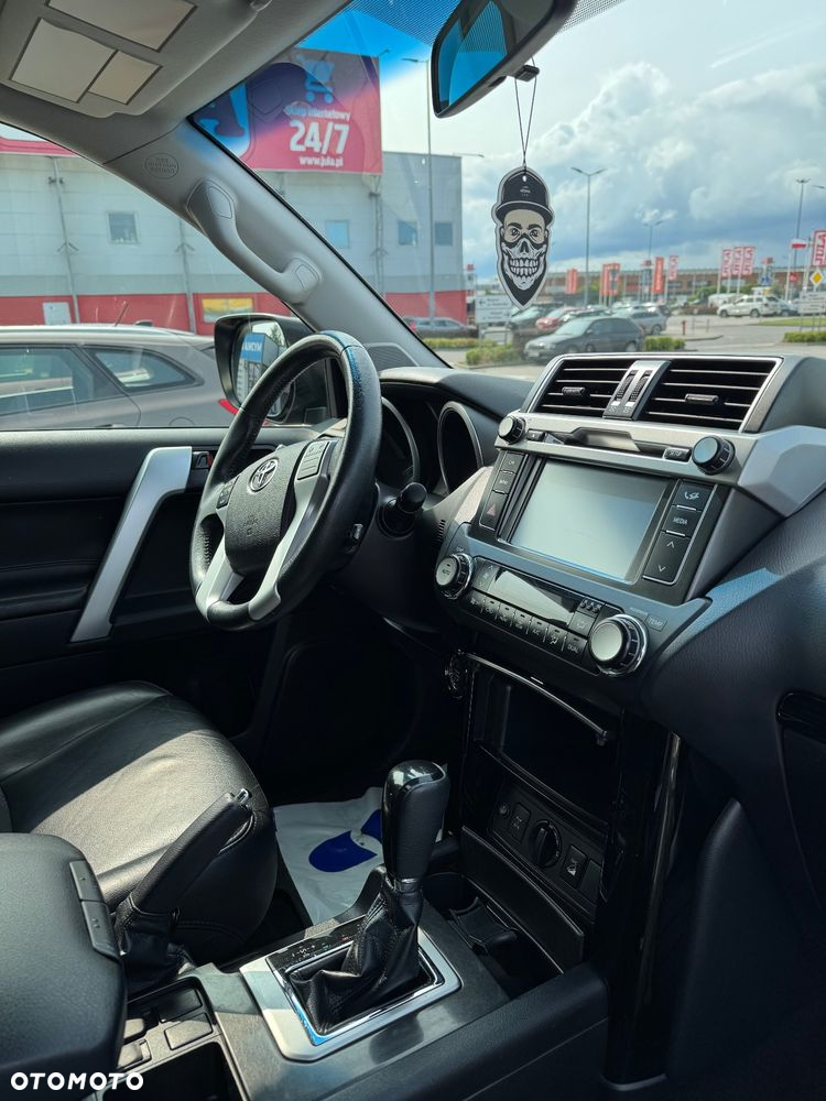 Toyota Land Cruiser LC 3.0 D-4D Prado - 11