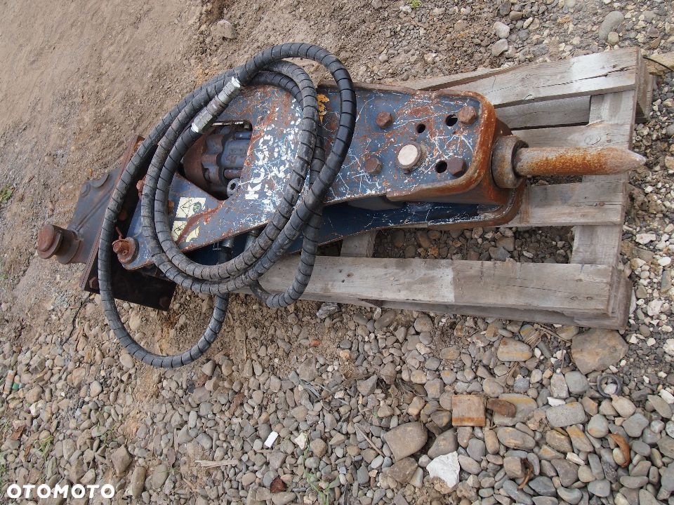 Młotek do kucia wyburzeniowy - 1