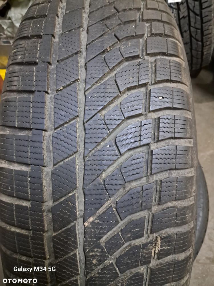 Opony zimowe 235/55r19 Falken 2022r - 3