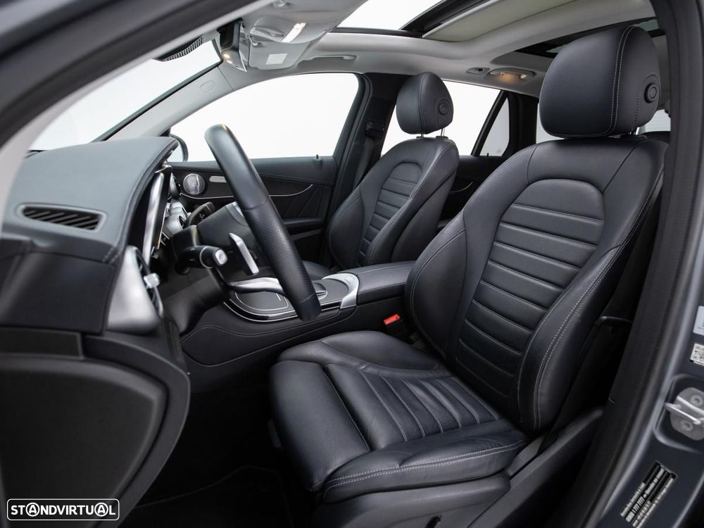 Mercedes-Benz GLC 300 de 4Matic 9G-TRONIC - 9