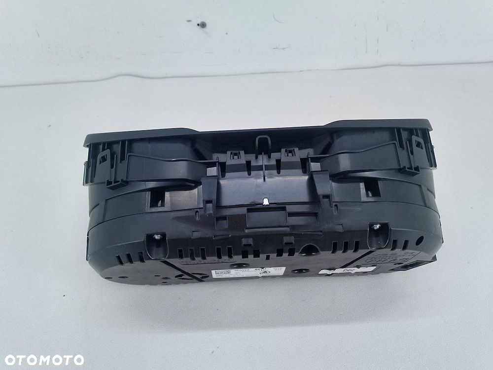 LICZNIK SKODA OCTAVIA III 5E0920861D VDD-02407.11.1355020019 1.6 TDI - 3