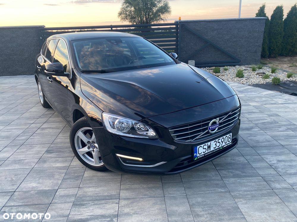 Volvo V60 D3 Drive-E Summum - 2