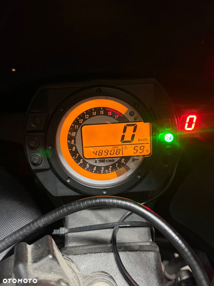Kawasaki ZXR - 3