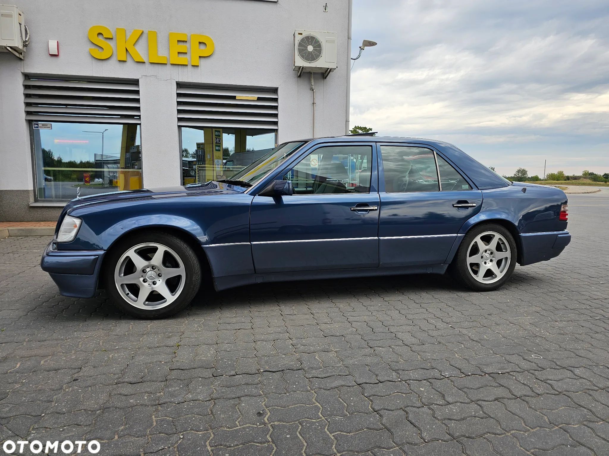 Mercedes-Benz W124 (1984-1993) - 1
