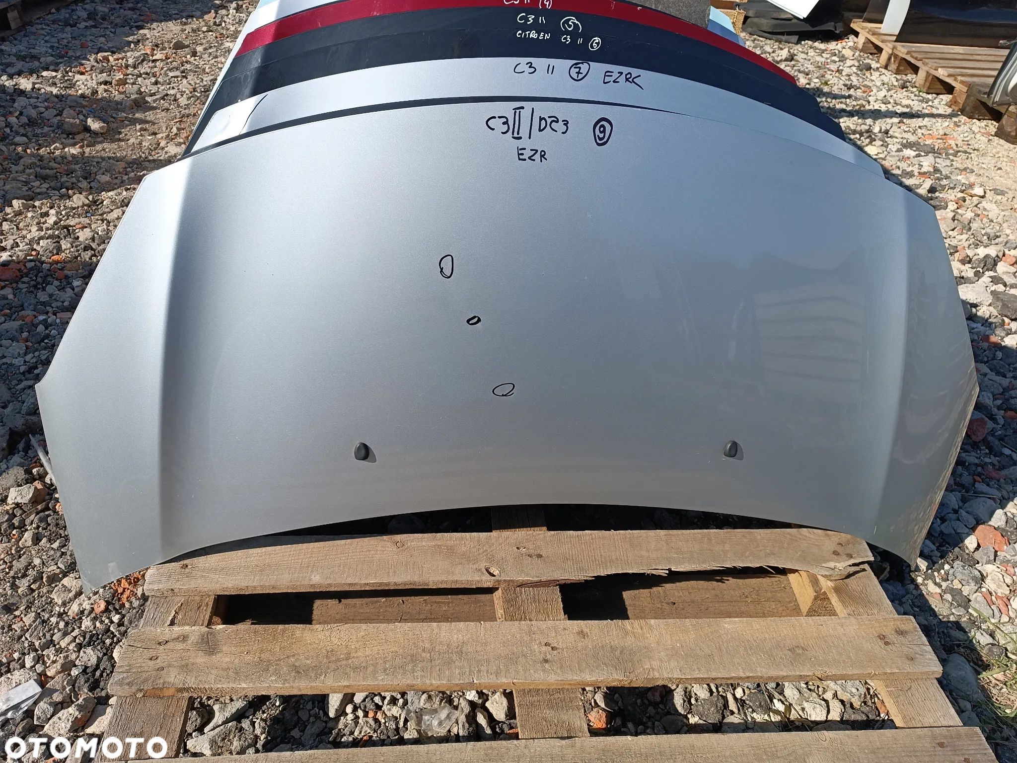 MASKA POKRYWA SILNIKA CITROEN C3 II DS3 - 1