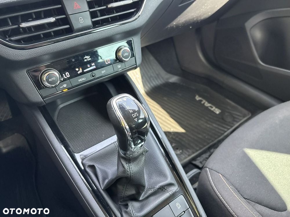 Skoda Scala 1.0 TSI Ambition DSG - 25