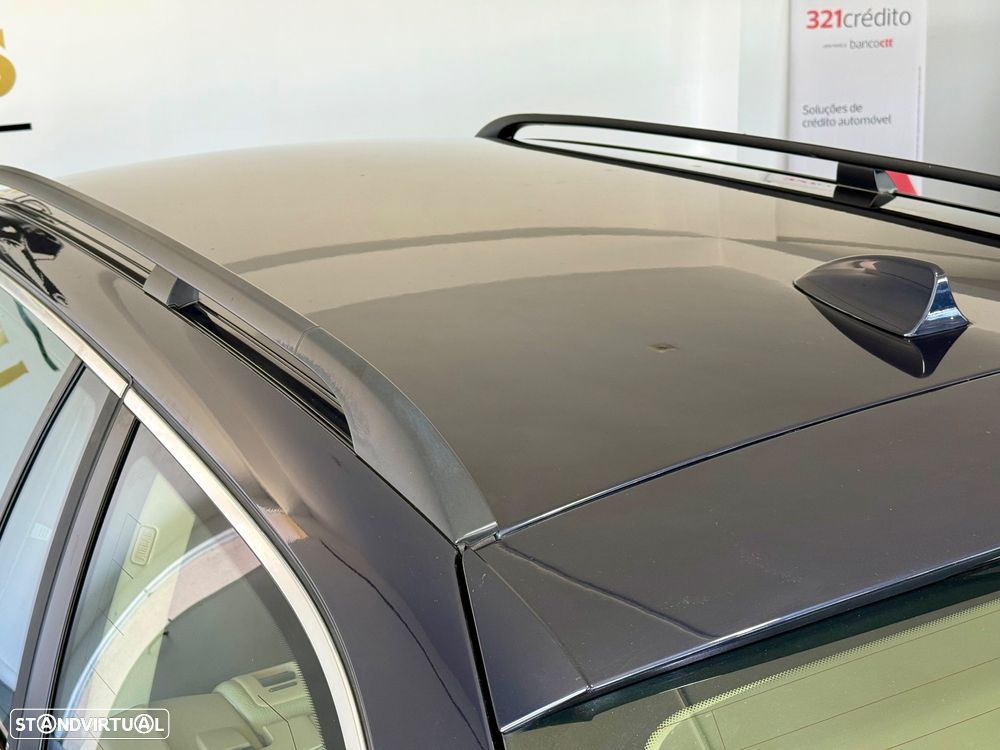 BMW 520 dA Touring Executive - 8