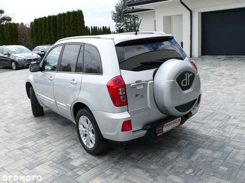 Suzuki Grand Vitara - 11