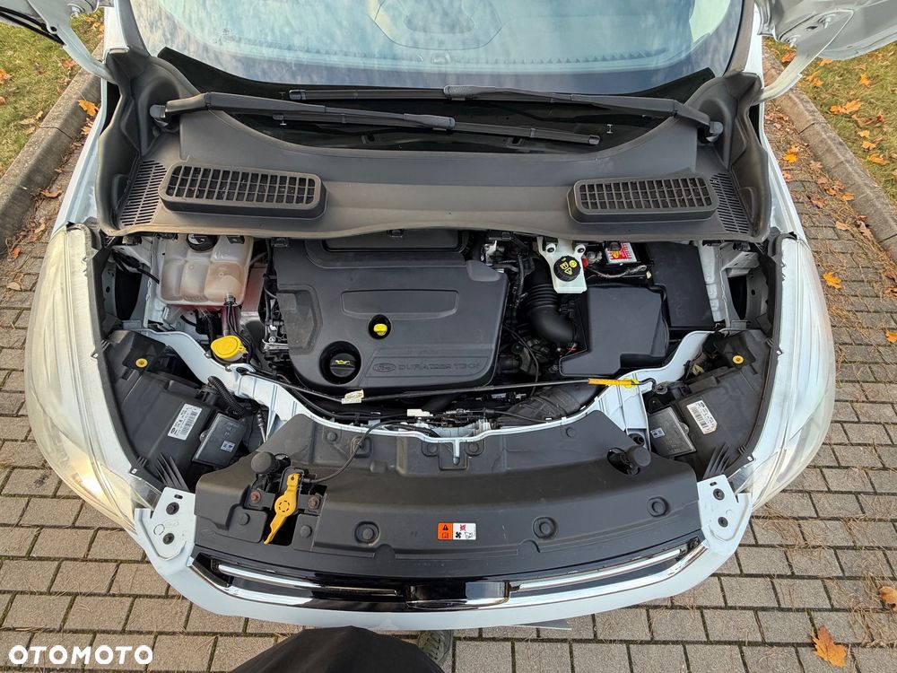 Ford Kuga 2.0 TDCi Titanium S - 35