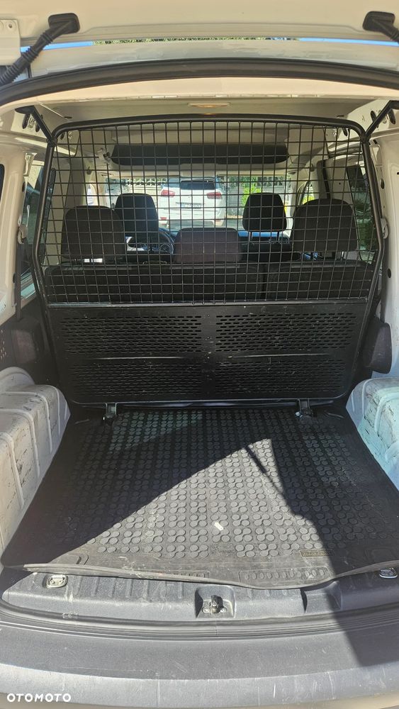 Volkswagen Caddy Mixt - 15