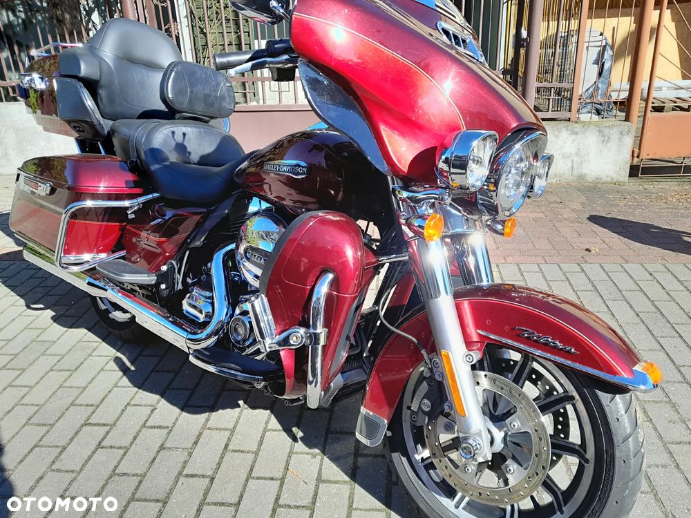 Harley-Davidson FLHTCU Ultra - 2