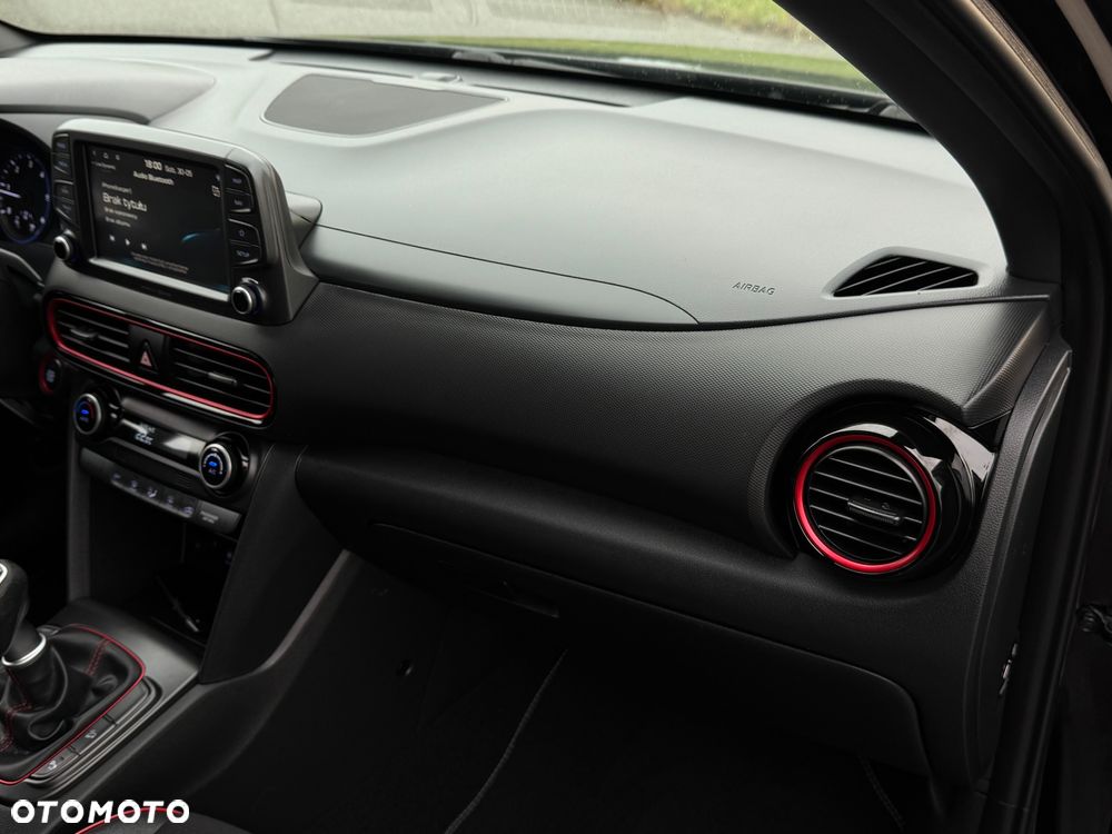 Hyundai Kona - 27