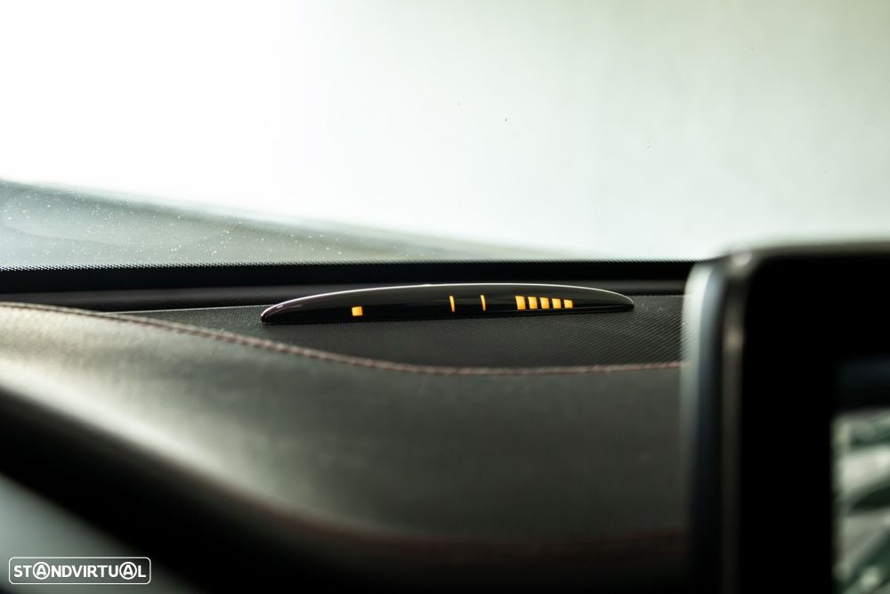 Mercedes-Benz CLA 200 d Shooting Brake AMG Line Aut. - 26