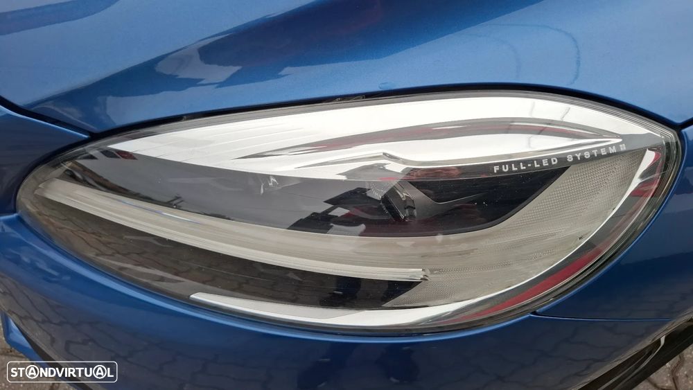 Volvo V40 2.0 D2 R-Design - 56