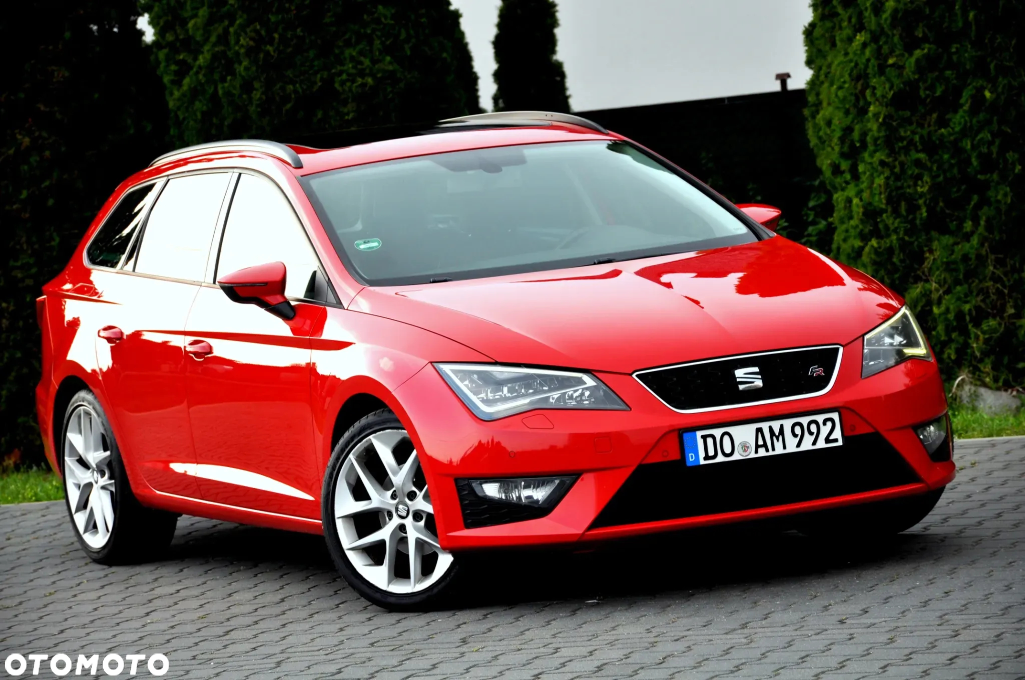 Seat Leon 2.0 TDI DPF DSG FR Black Matt Edition - 10