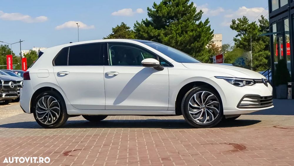 Volkswagen Golf - 3