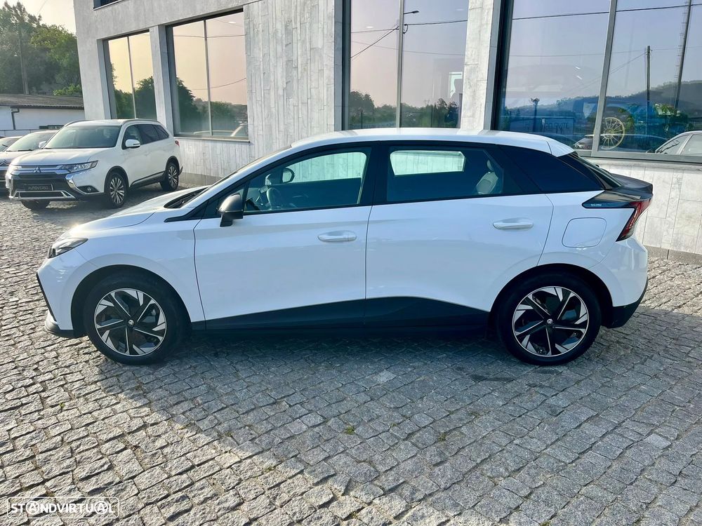 MG MG4 51 kWh Standard - 9